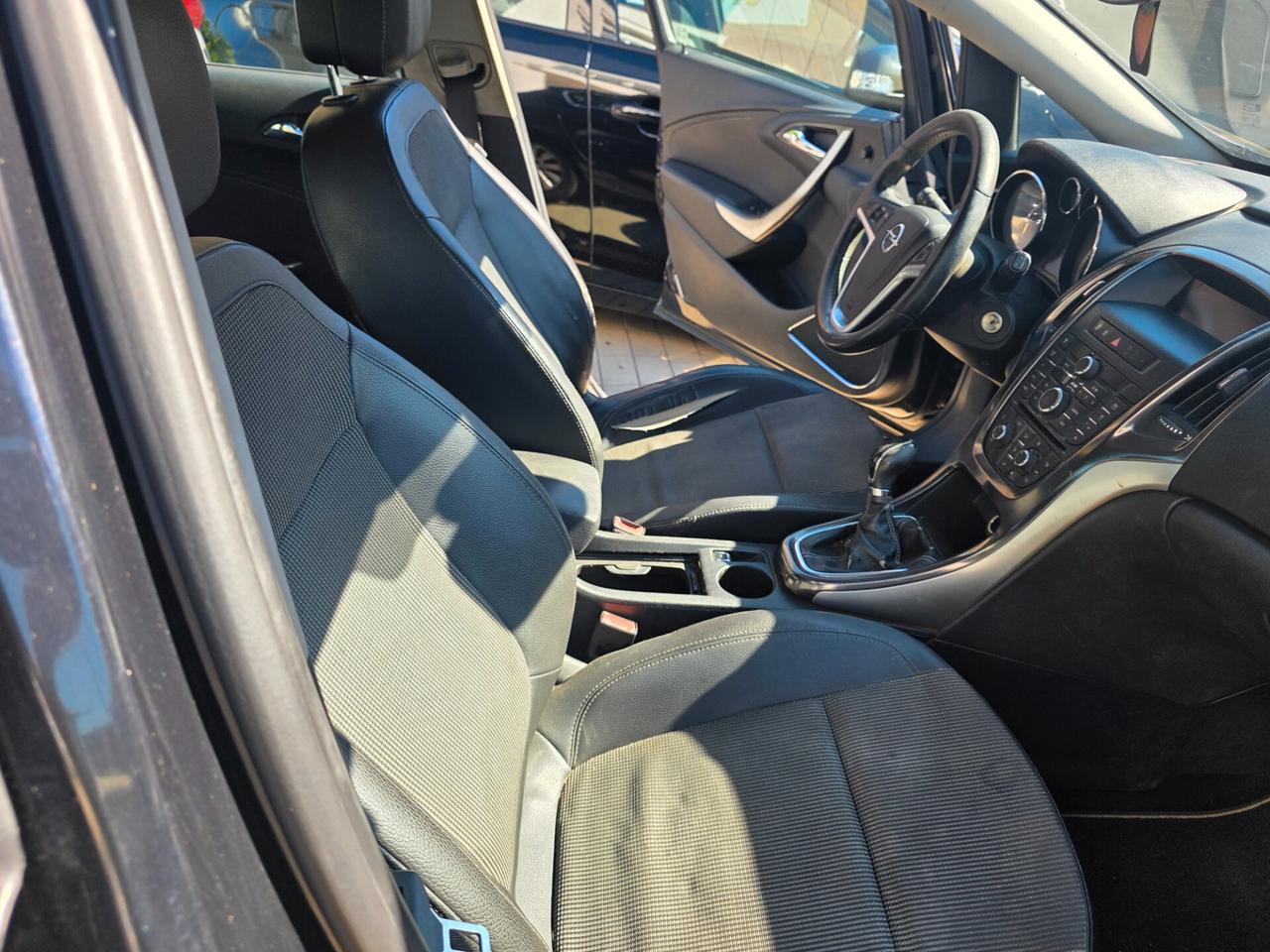Opel Astra 1.7 CDTI 110CV 5 porte Cosmo