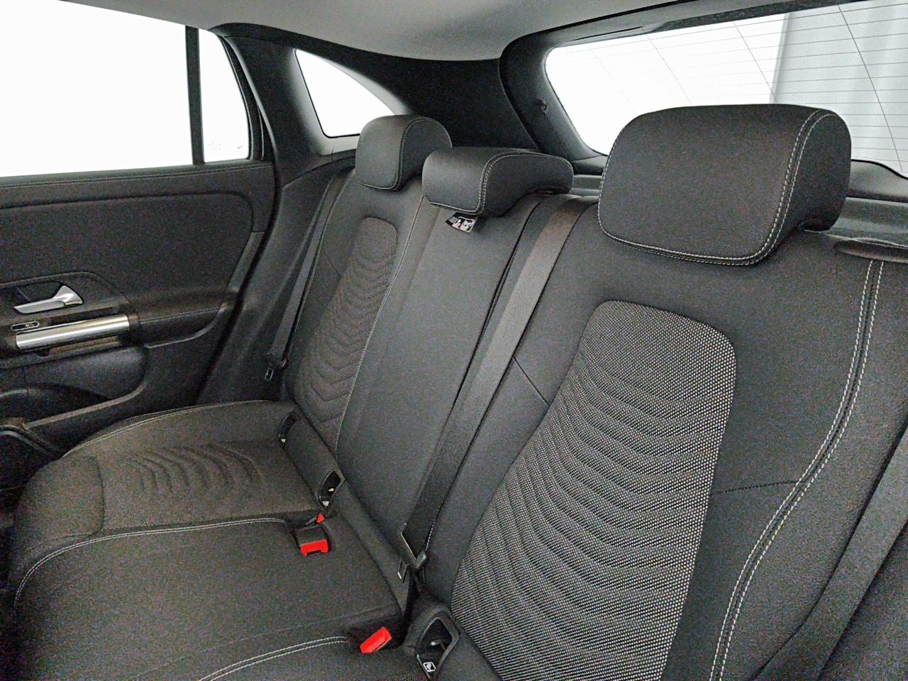 Mercedes GLA 200 d Progressive Advanced