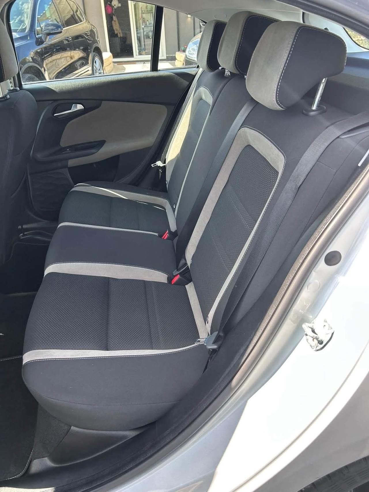 Fiat Tipo 1.6 Mjt S&S DCT SW Lounge