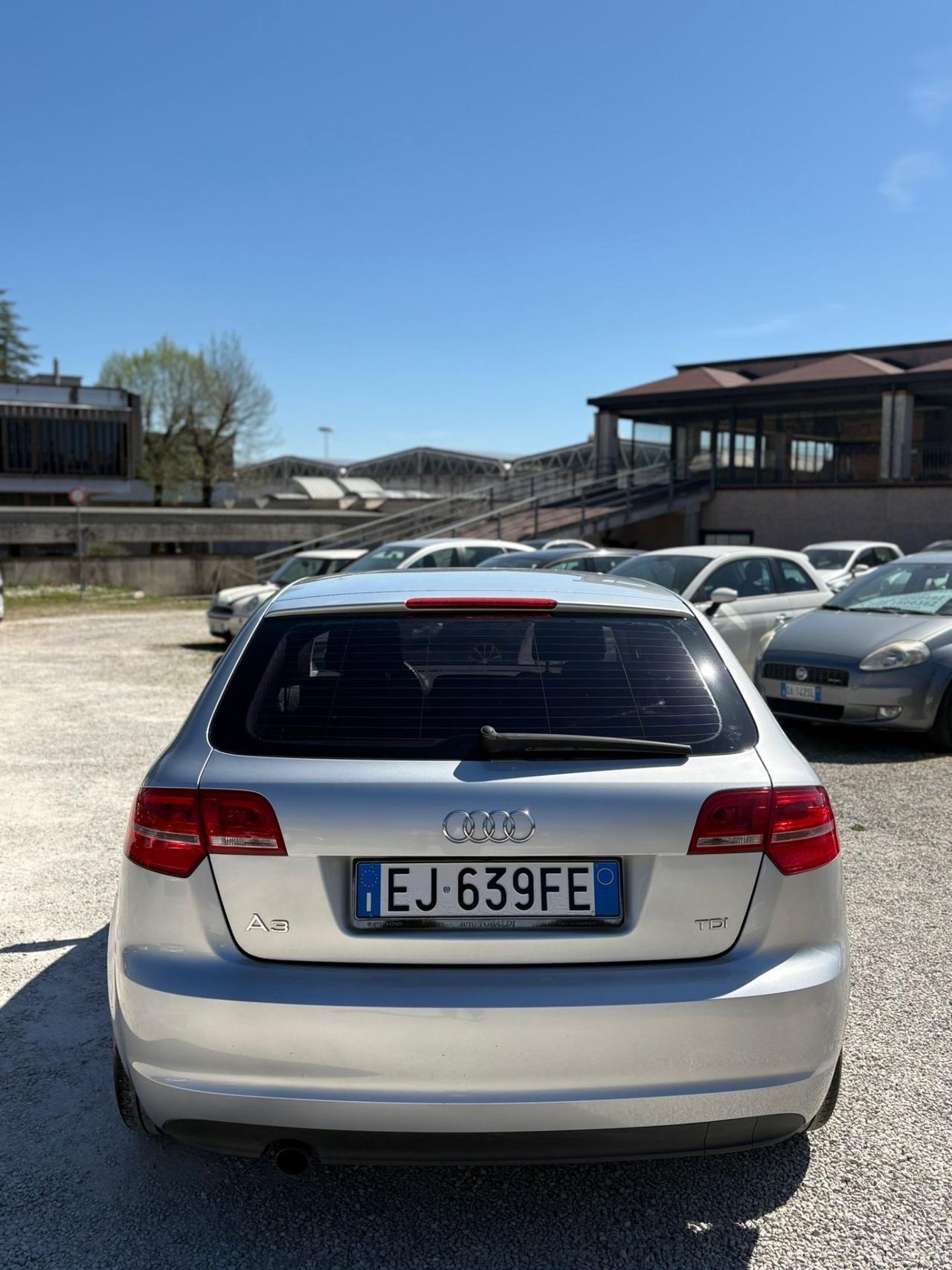 Audi A3 2.0 TDI 2011 PERFETTA SI NEOPATENTATI