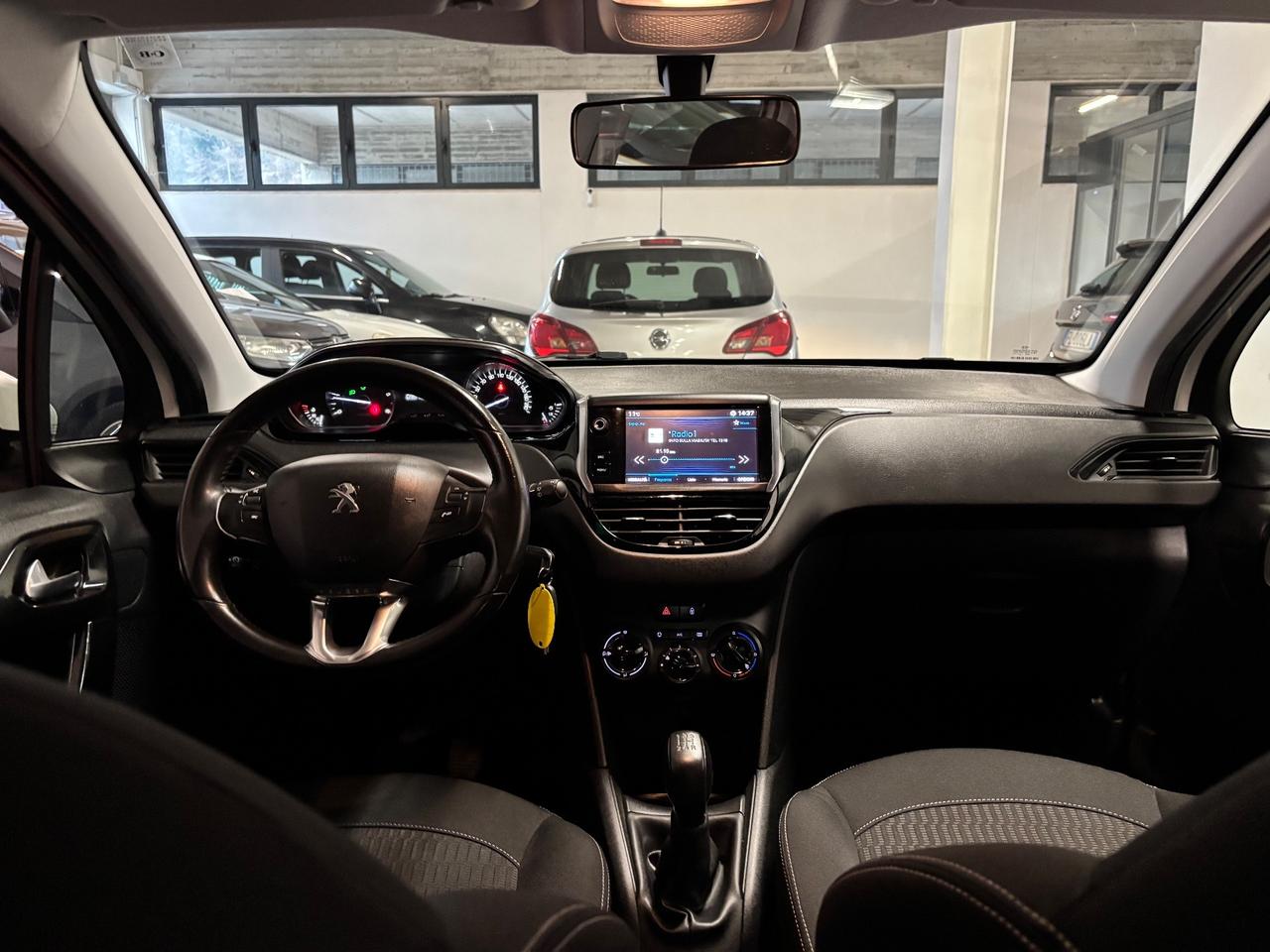 Peugeot 208 1.6 hdi Allure | OK NEOPATENTATI |