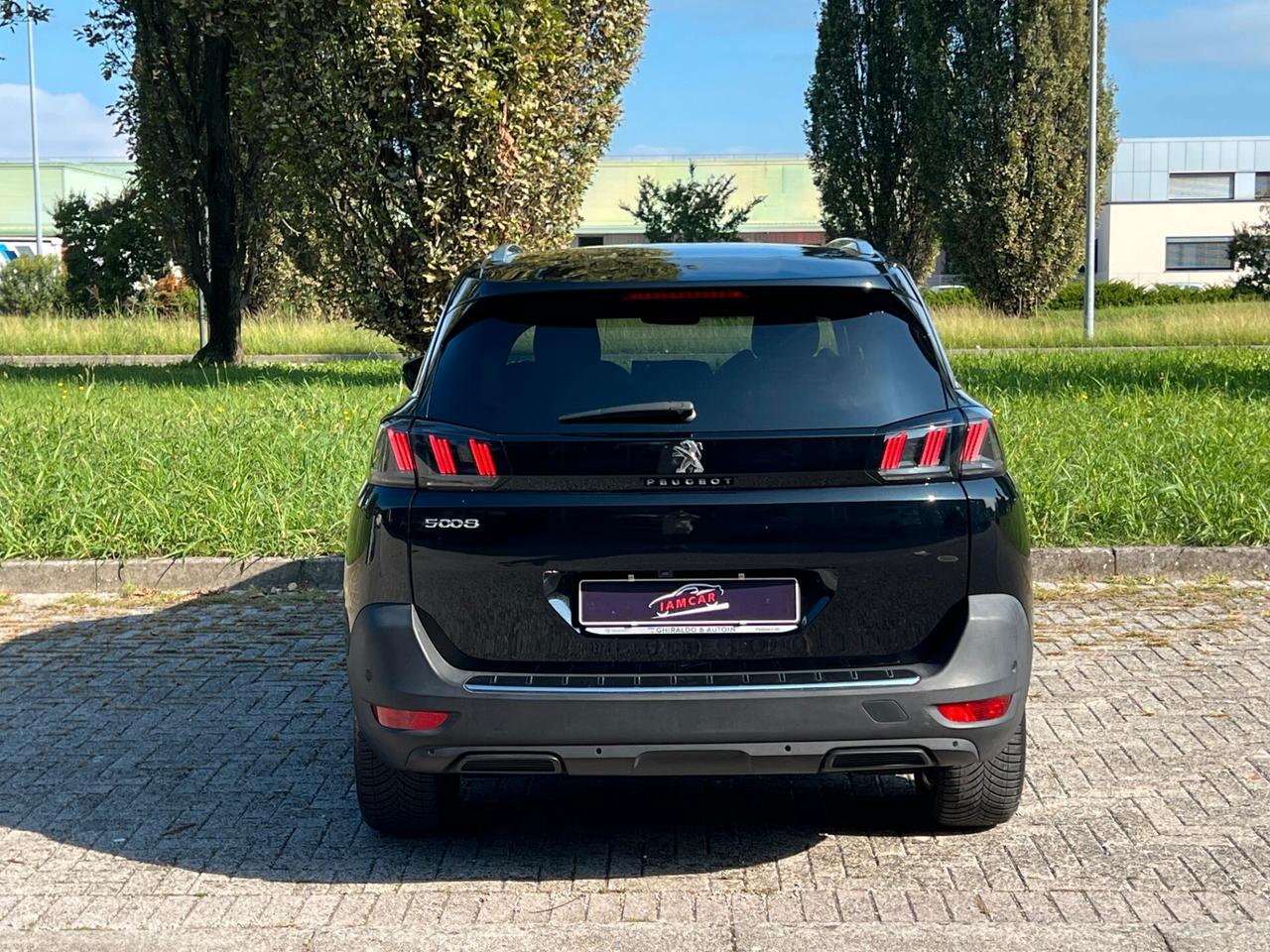 Peugeot 5008 BlueHDi 130 CAMBIO AUTOMATICO