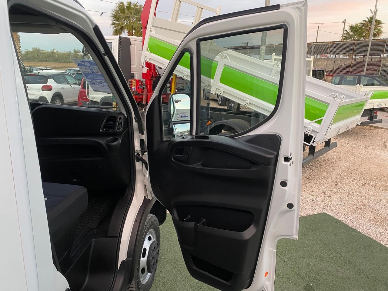 Iveco Daily 3.0 35-150 Anno 2019 Pedana