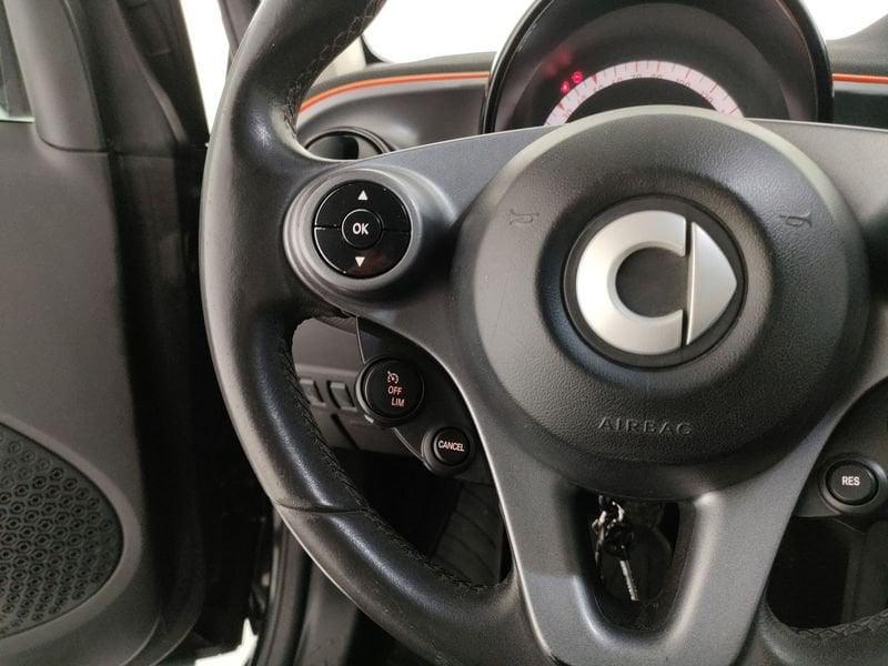 smart fortwo fortwo 70 1.0 Prime