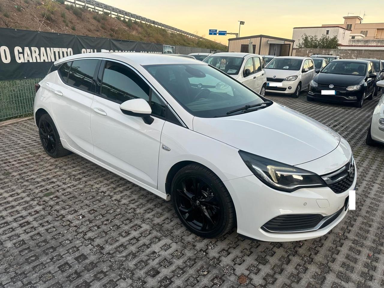 Opel Astra 1.6 CDTi 136CV Start&Stop 5 porte Innovation-07/2017
