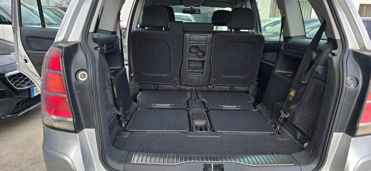 Opel Zafira 1.6 16V ecoM 94CV Cosmo