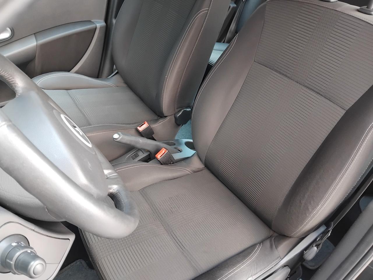 Renault Clio 1.2 gpl garanzia