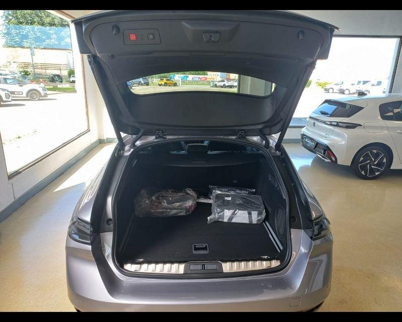 Peugeot 508 Nuova SW - Hybrid 225 e-EAT8 - GT