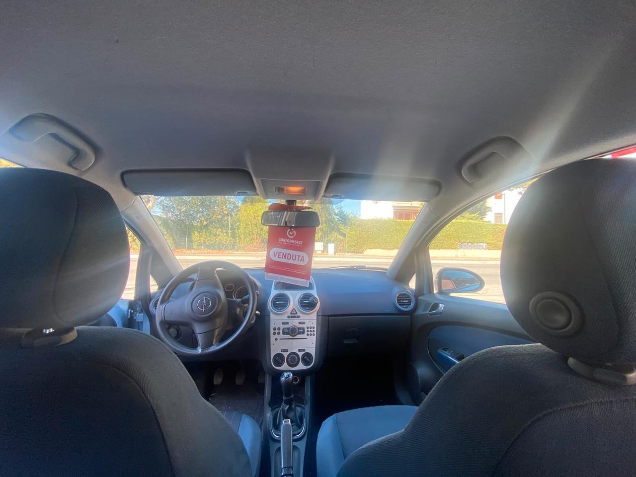 Opel Corsa 1.2 3 porte Sport