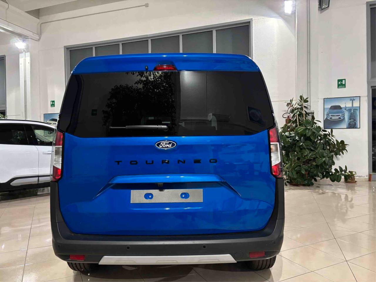 Ford Tourneo Courier 1.0 EcoBoost Active