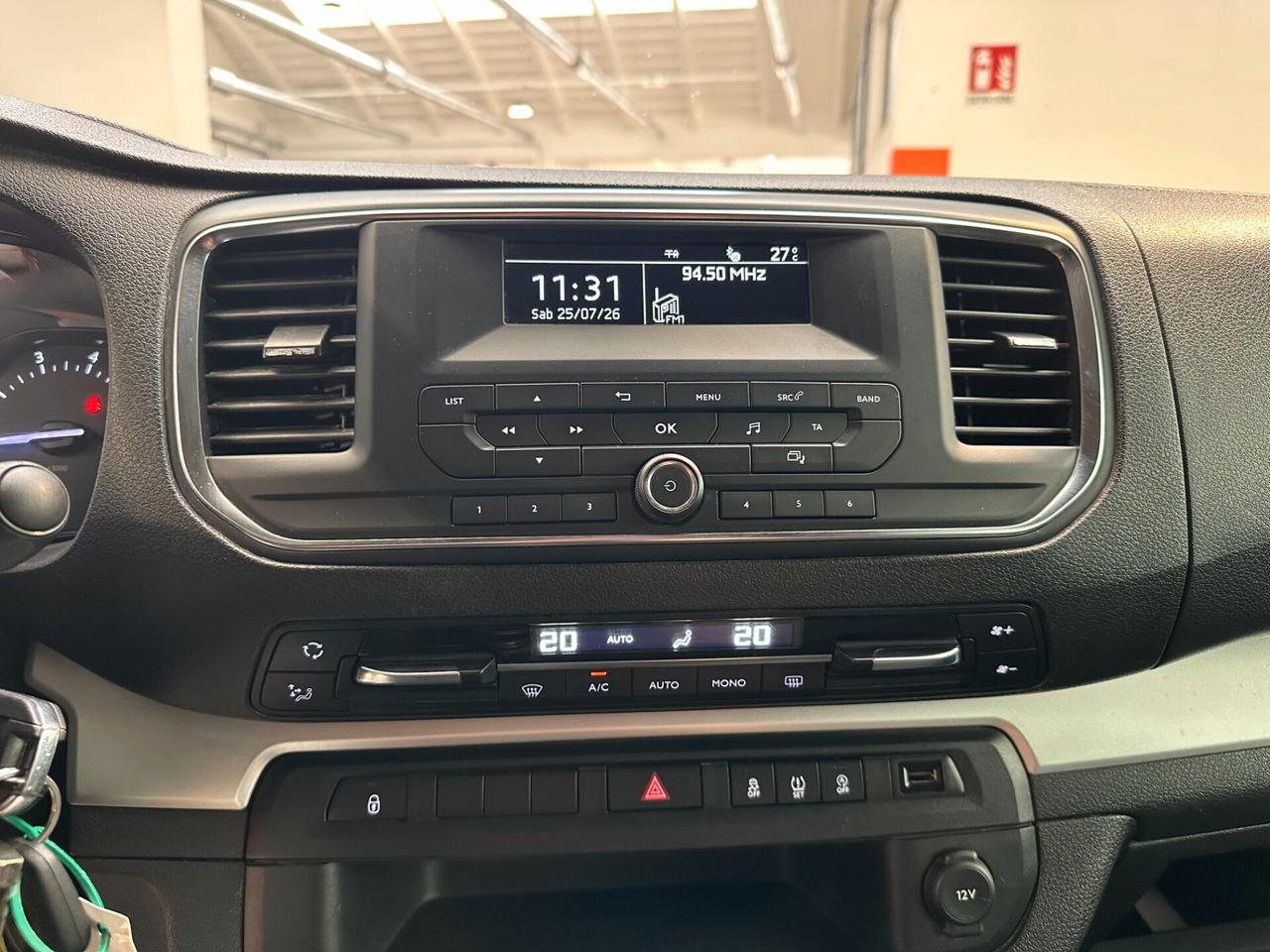 Peugeot Traveller L3 PASSO LUNGO - 9 POSTI