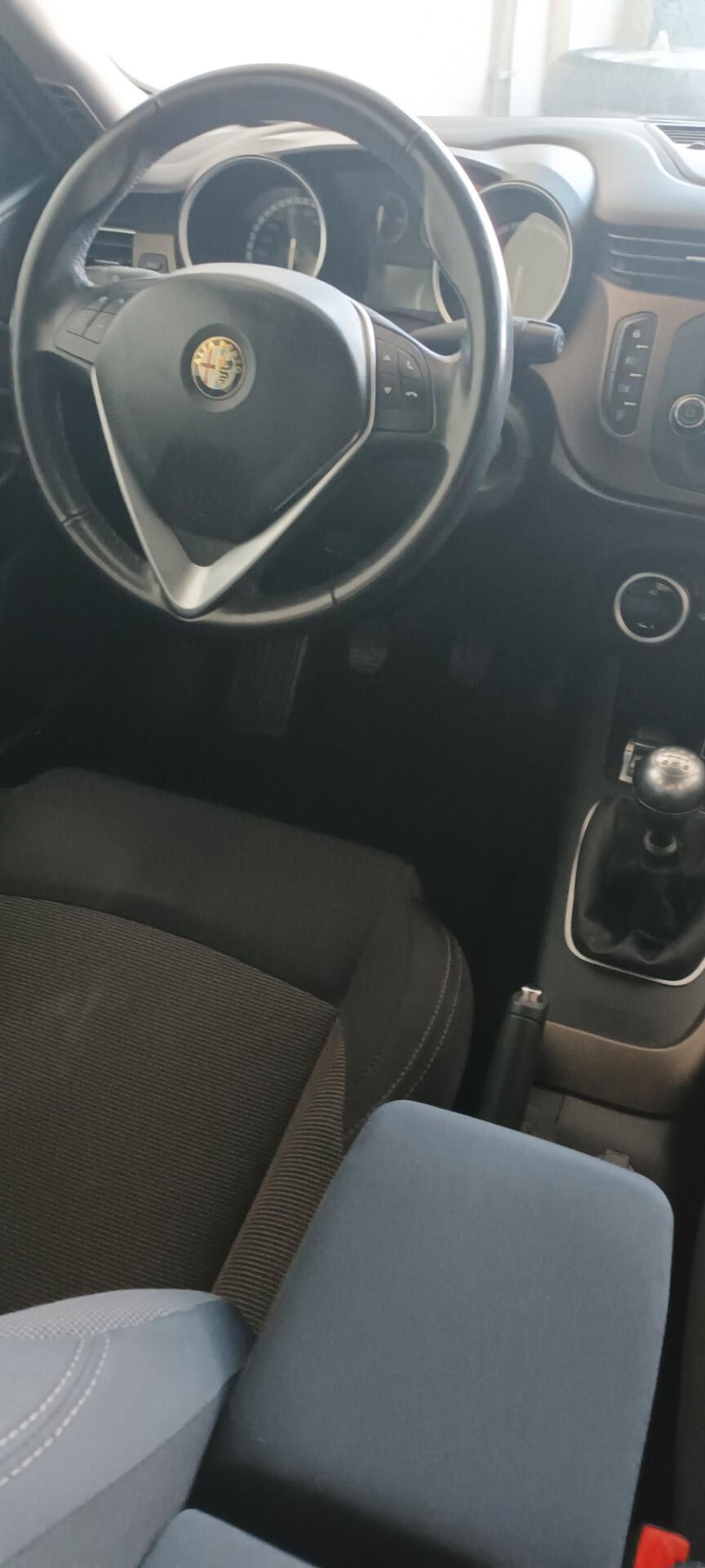 Alfa Romeo Giulietta 1.6 JTDm-2 105 CV Exclusive