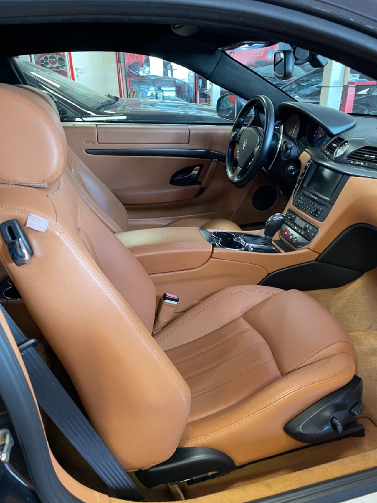 Maserati GranTurismo 4.2 V8 PERMUTE