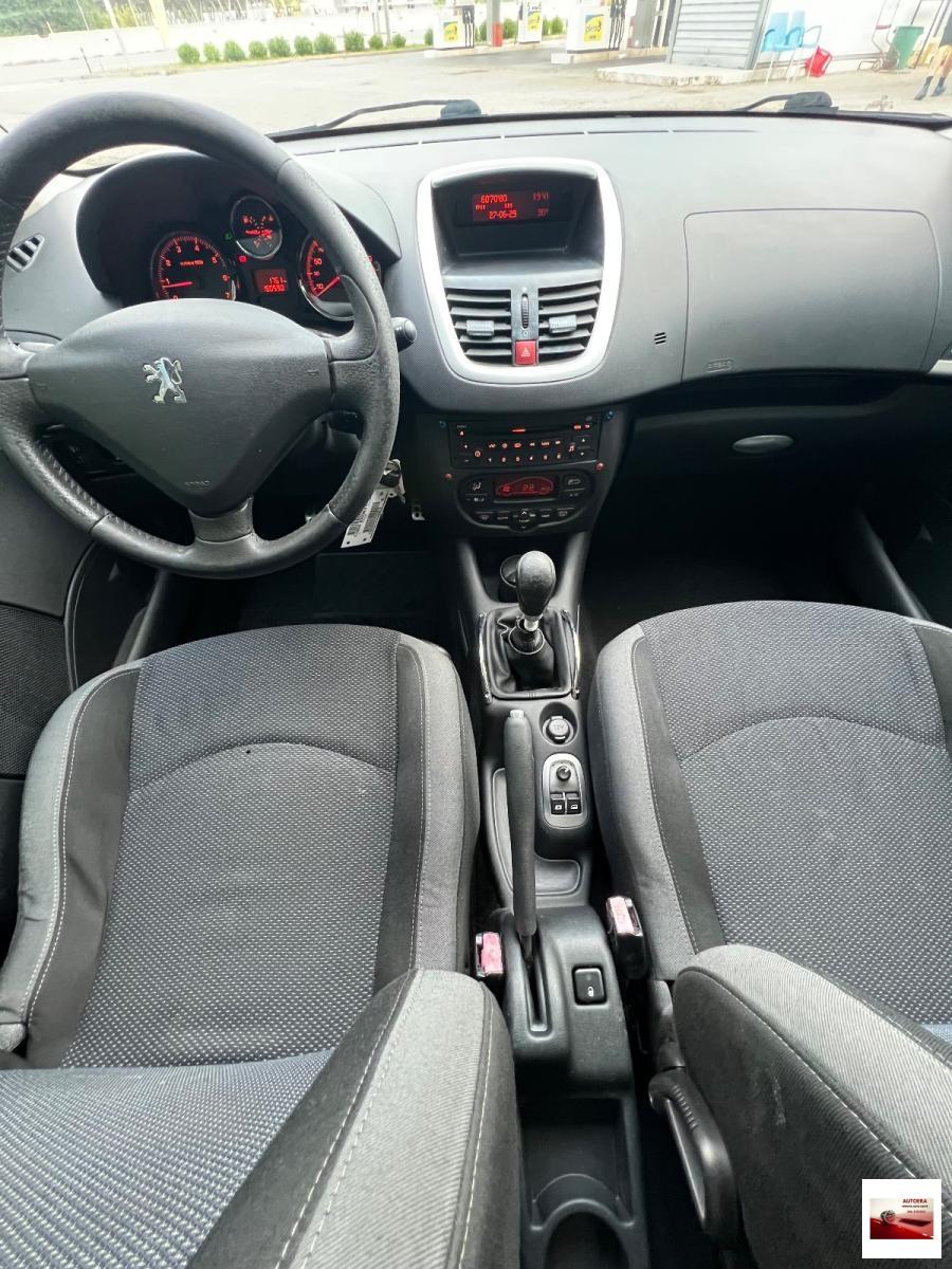 PEUGEOT - 206 - 1.1 60CV 5p. Trendy
