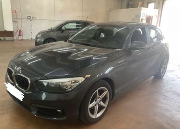 Bmw 118i 5p. Advantage 136cv