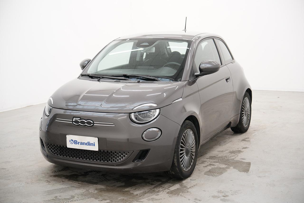 FIAT 500e 3+1 42 kWh Passion