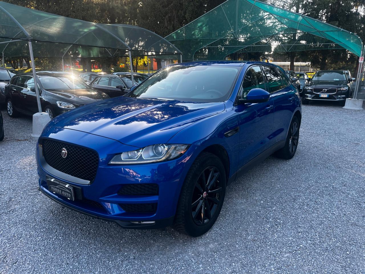 Jaguar F-Pace 2.0 D 240 CV AWD aut.