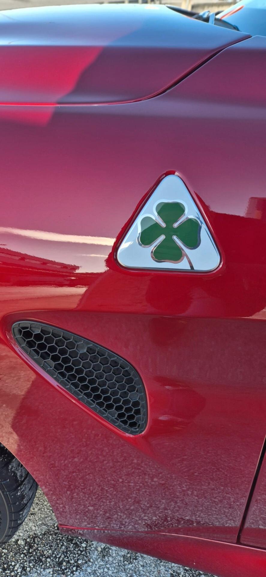 Alfa Romeo Giulia 2.9 V6 Bi-Turbo AT8 Quadrifoglio DA COLLEZIONE KM 0