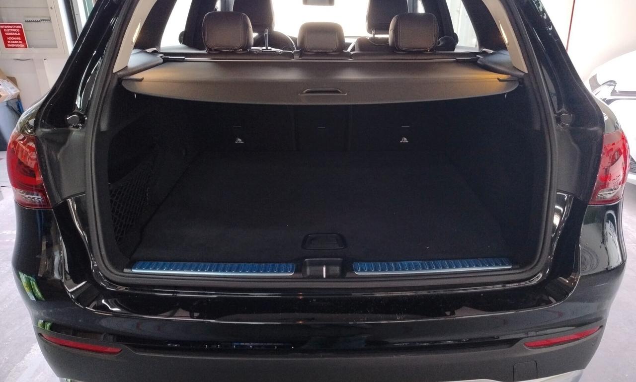 Mercedes-benz GLC 220d Premium Plus - 2022