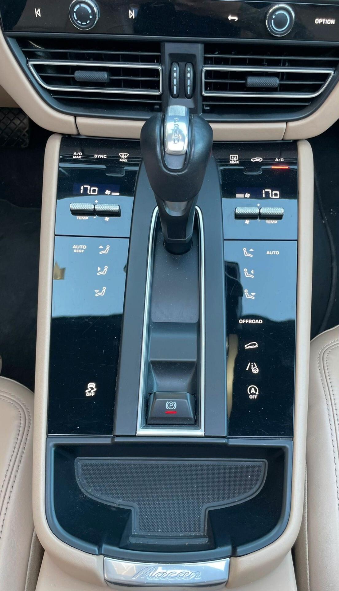 Porsche Macan 2.0 265CV TETTO 2022