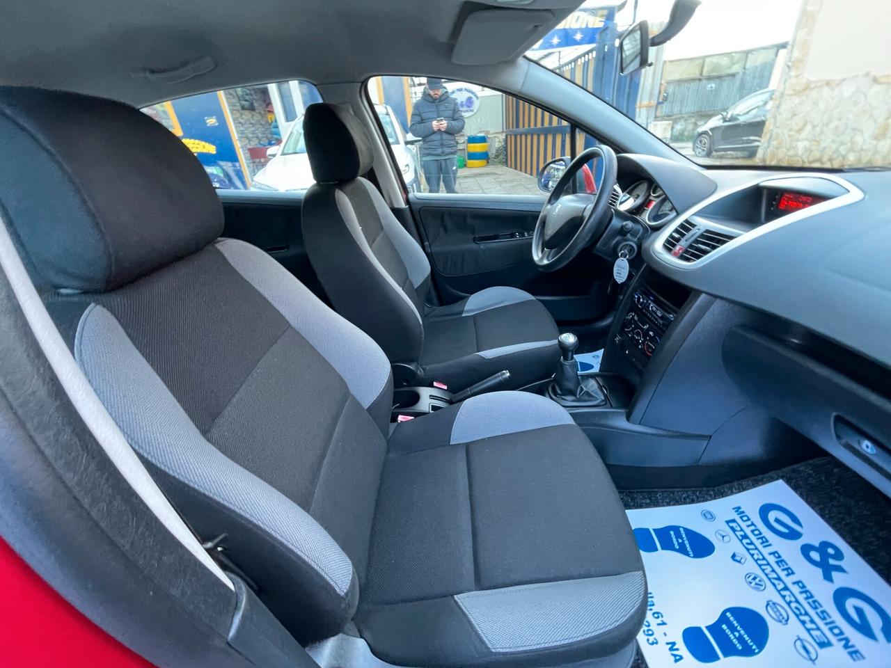 Peugeot 207 1.4 88CV 5p. XT GPL