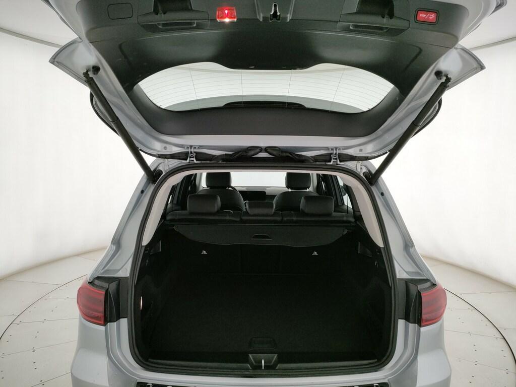 Mercedes GLB 180 D Progressive Advanced 8G-DCT