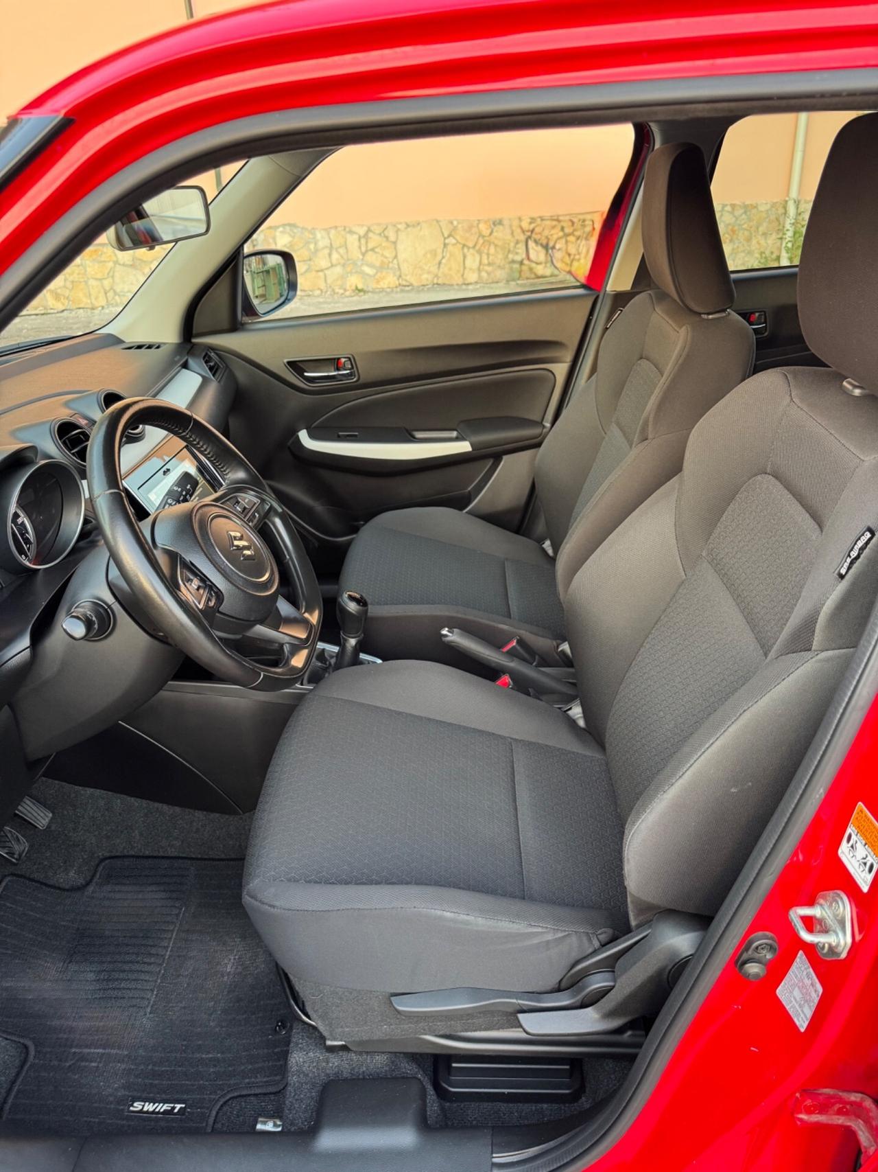 Suzuki Swift 1.2 Hybrid FARI FULL LED/UNICO PROPRIETARIO