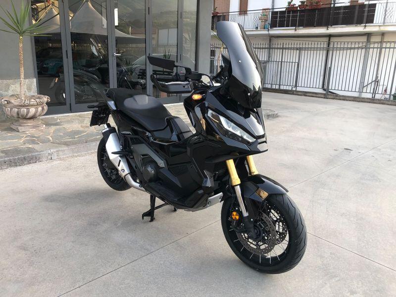 Honda X-ADV 750 anno 2023