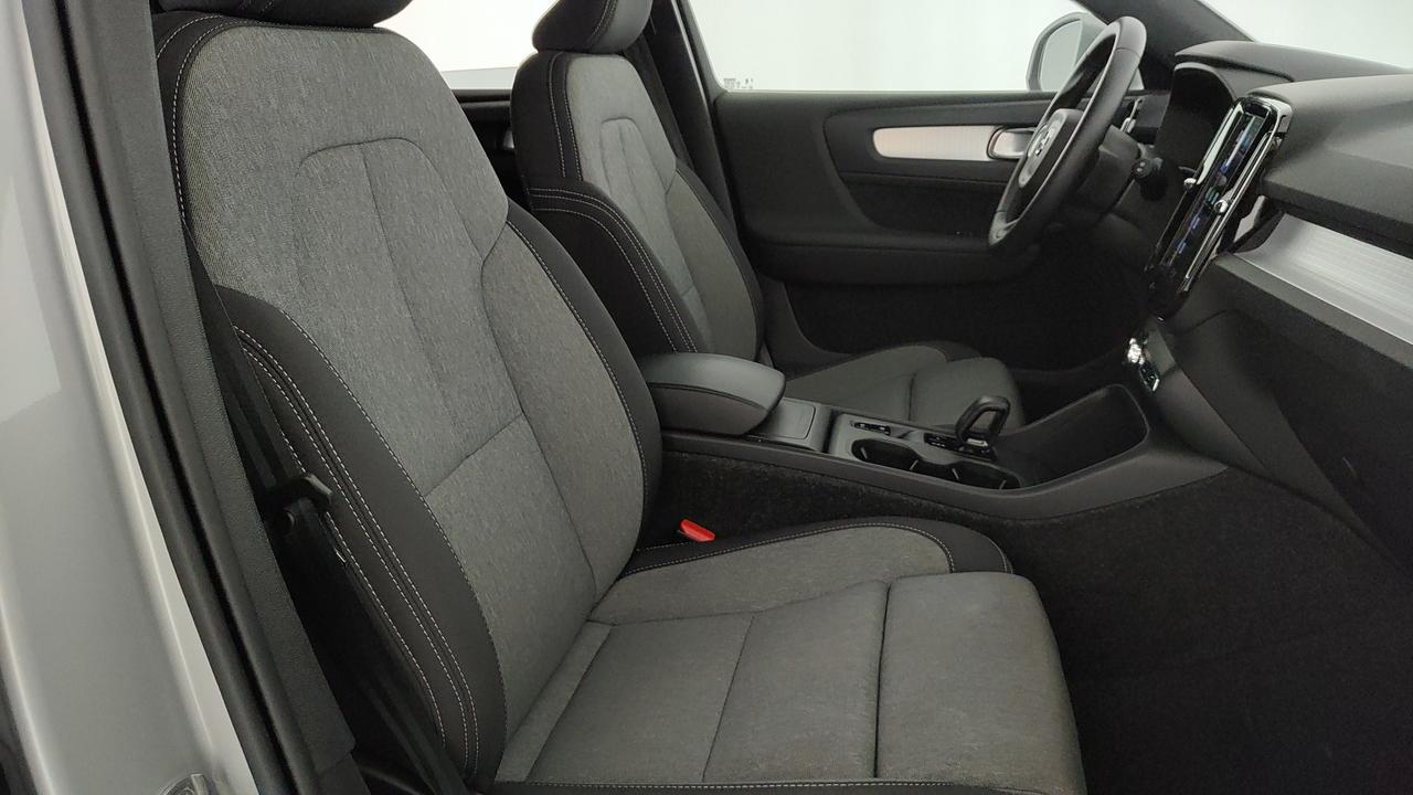 VOLVO XC40 2.0 b3 Core auto