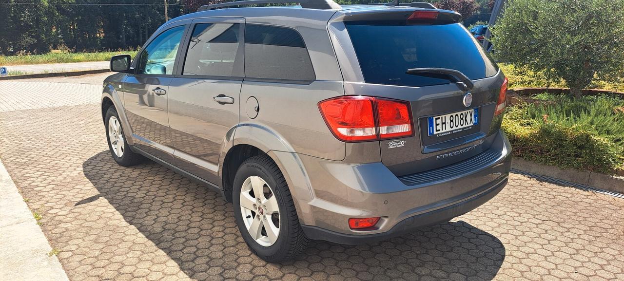 Fiat Freemont 2.0 Multijet 140 CV Urban 7 POSTI
