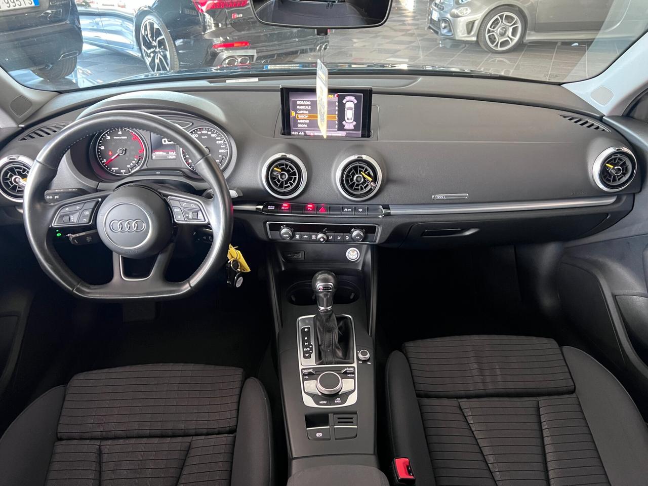 Audi A3 Sedan 1.6 TDI 116 CV S tronic Sport