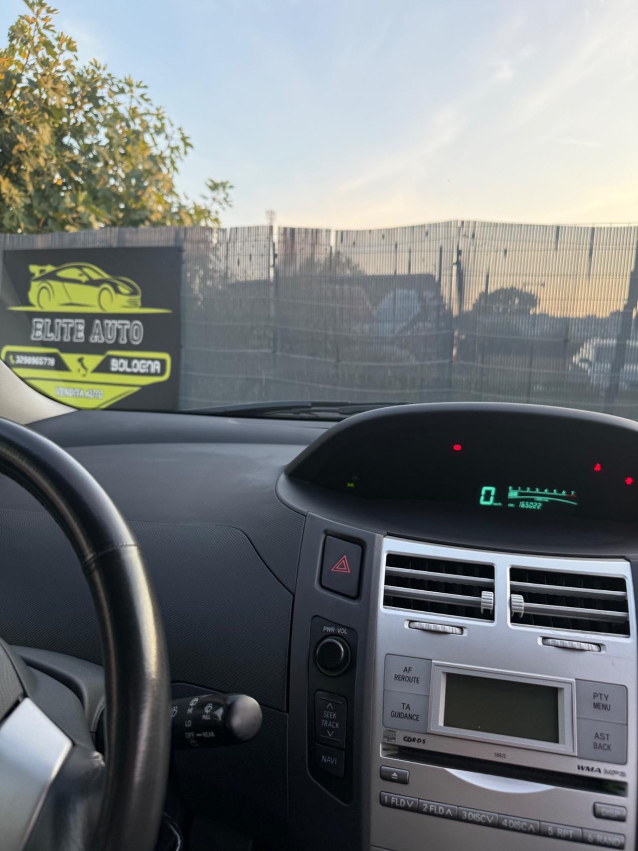 Toyota YARIS 1.0 BENZINA UNICOPROPRIETARIO 5 PORTE