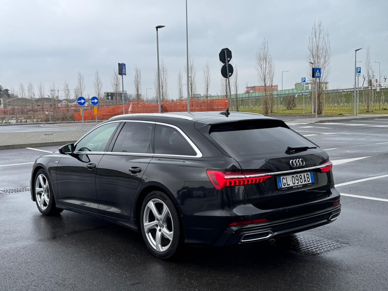 Audi A6 Avant 40 2.0 TDI S tronic Business Plus