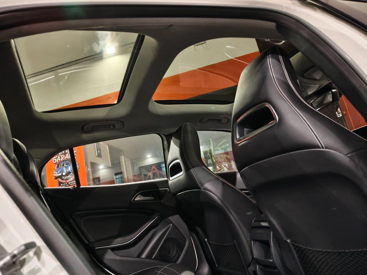 Mercedes GLA 180 UNIPROPRIETARIO SOLO 78000KM!!!