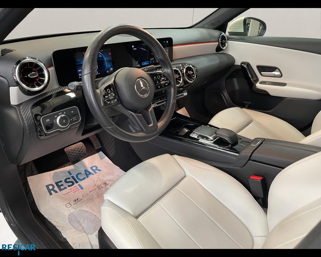 Mercedes-Benz A 180 d Sport auto