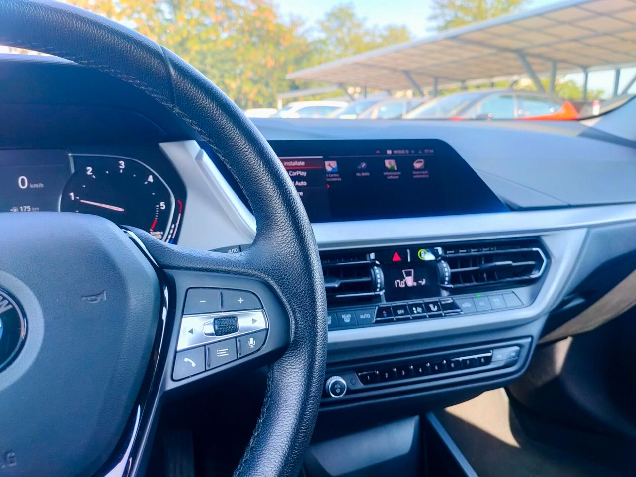 Bmw 116 116d 5p. Business Advantage NEOPATENTATI IVA DEDUCIBILE