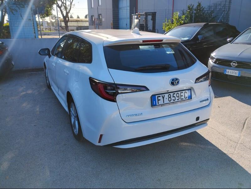 Toyota Corolla 1.8 HYBRID FULL LED+NAVI+RCAM+PRIVACY+CRUISE+ADAS