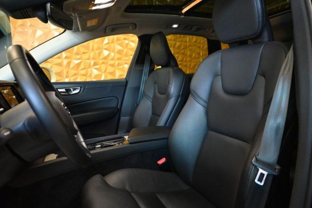 VOLVO XC60 2.0 B4 INSCRIPTION AWD AUTO TETTO 20"CAM STRAFULL!