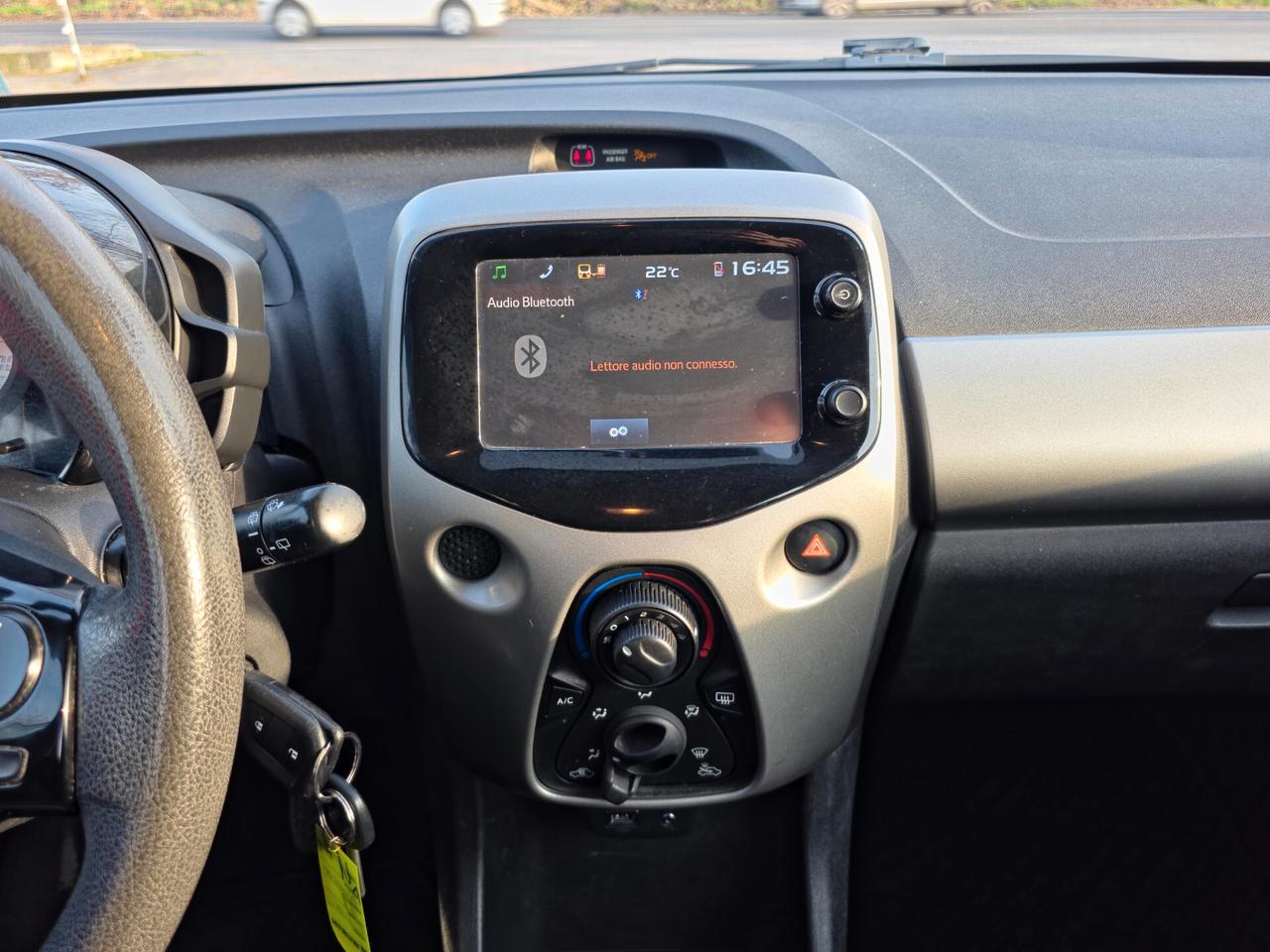 Peugeot 108 VTi 68 5 porte Roland Garros TOP! 2016-E6 Manuale NEO