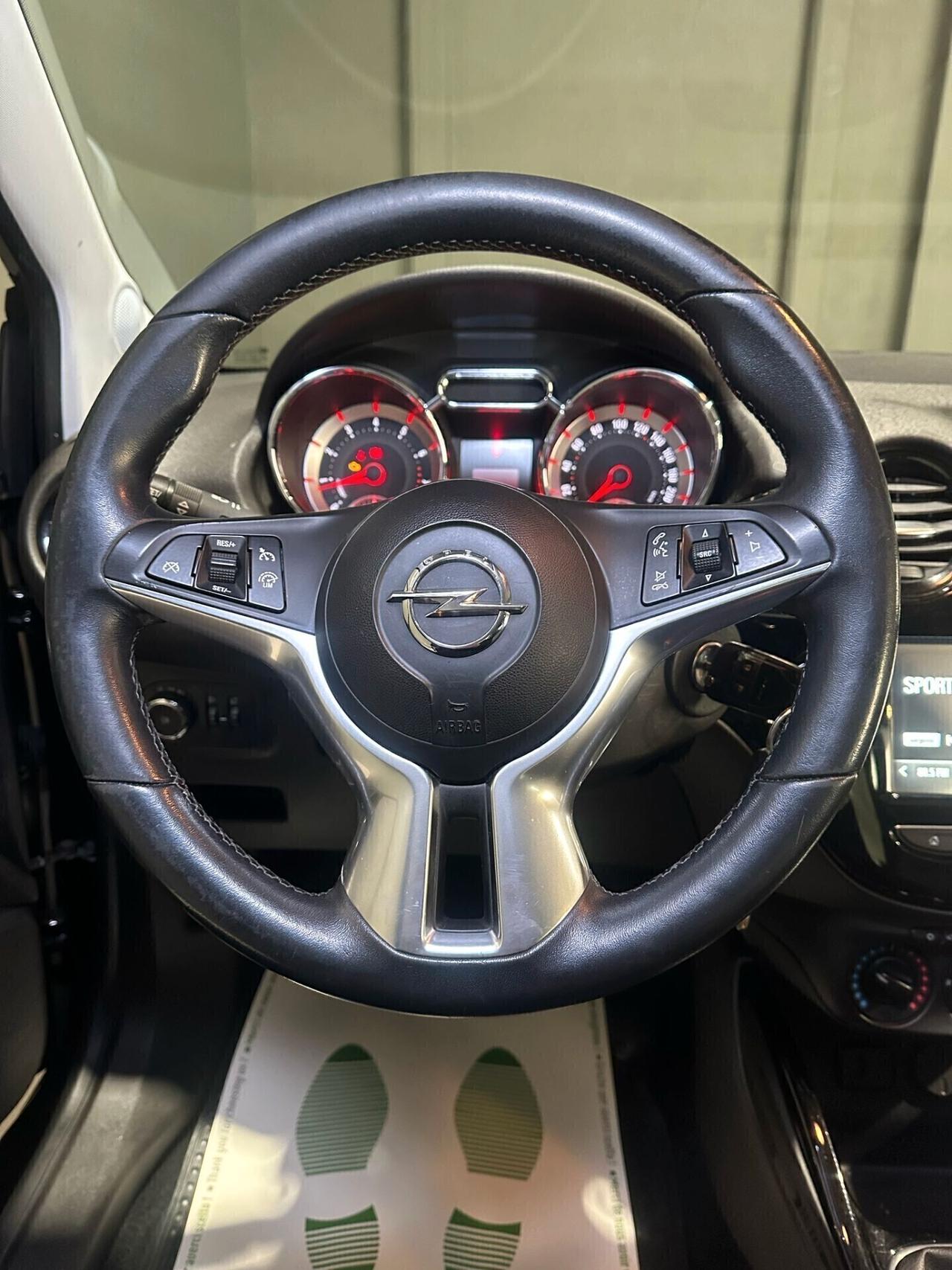 Opel Adam 70 CV Air