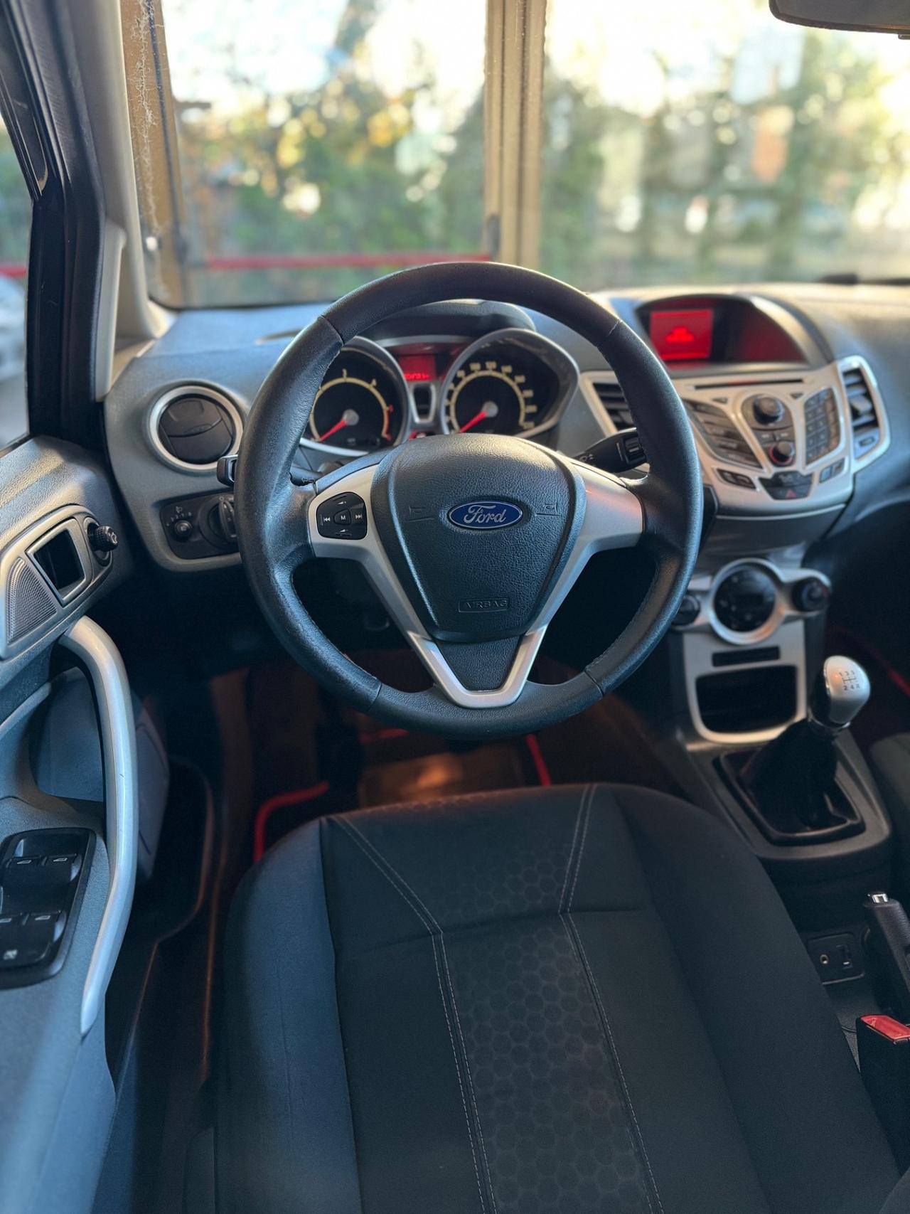 Ford Fiesta Fiesta+ 1.4 TDCi 68CV 5 porte