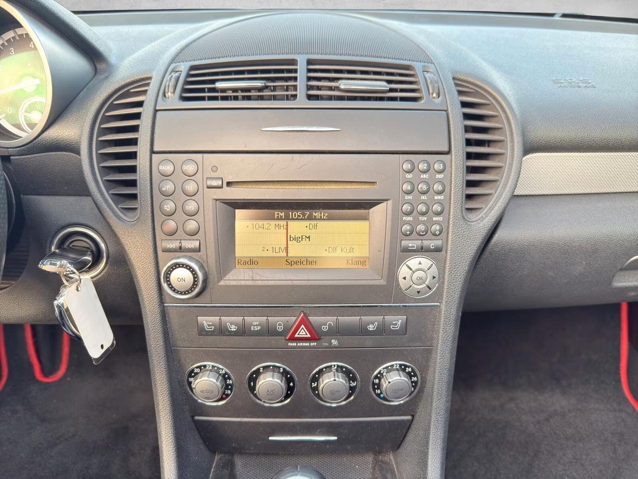 Mercedes-Benz SLK 200 *Pacchetto Sport*Pelle*Airscarf*Xen