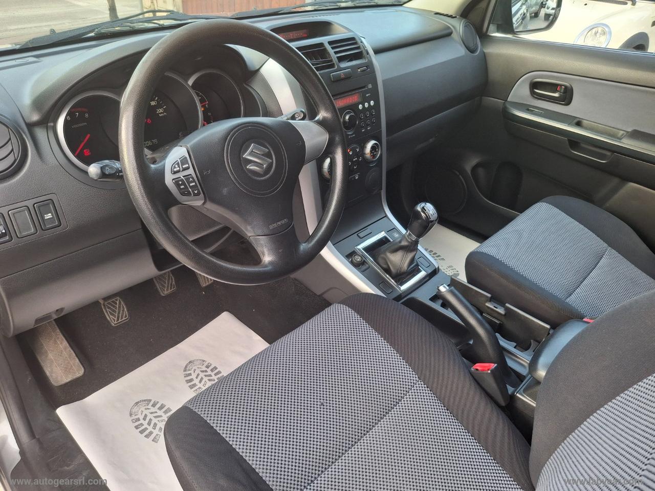 SUZUKI Grand Vitara 1.6 16V 3p. 4X4