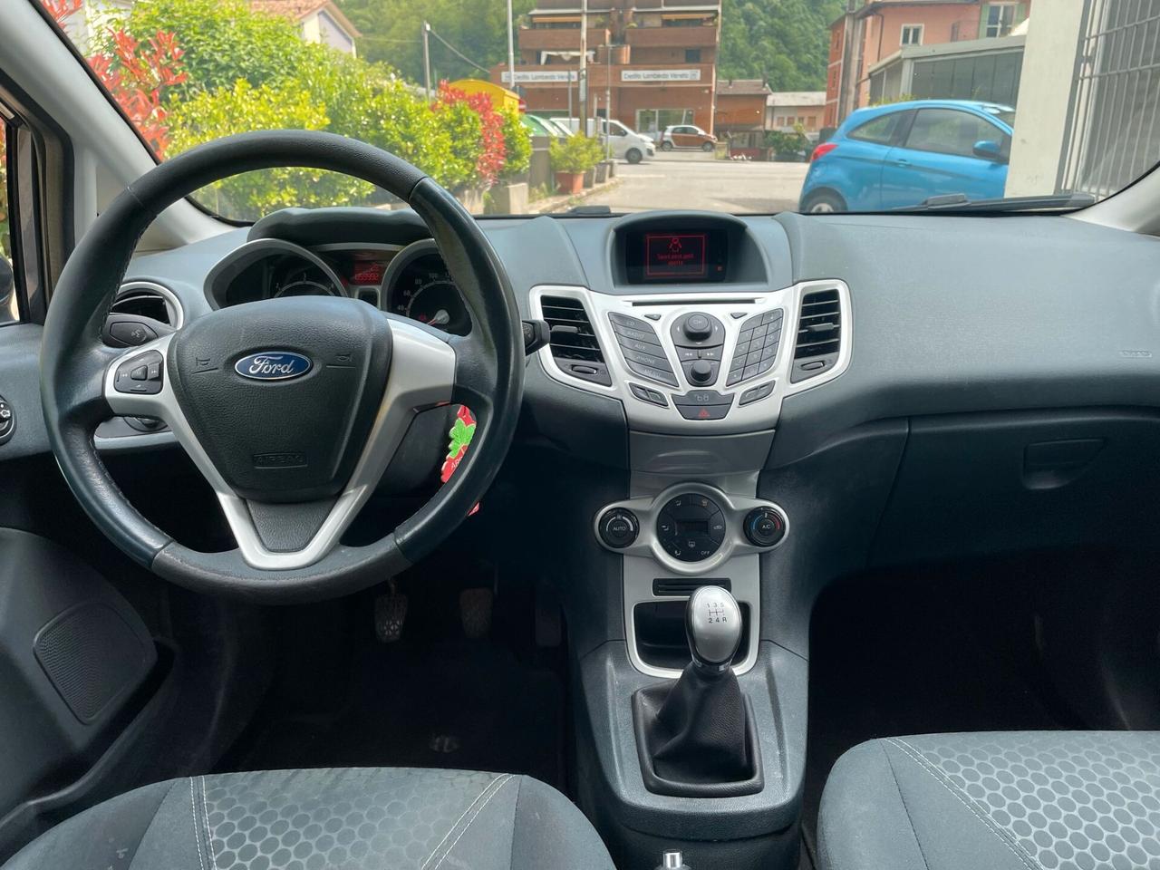 Ford Fiesta 1.6 TDCi 95 CV 5p. Titanium