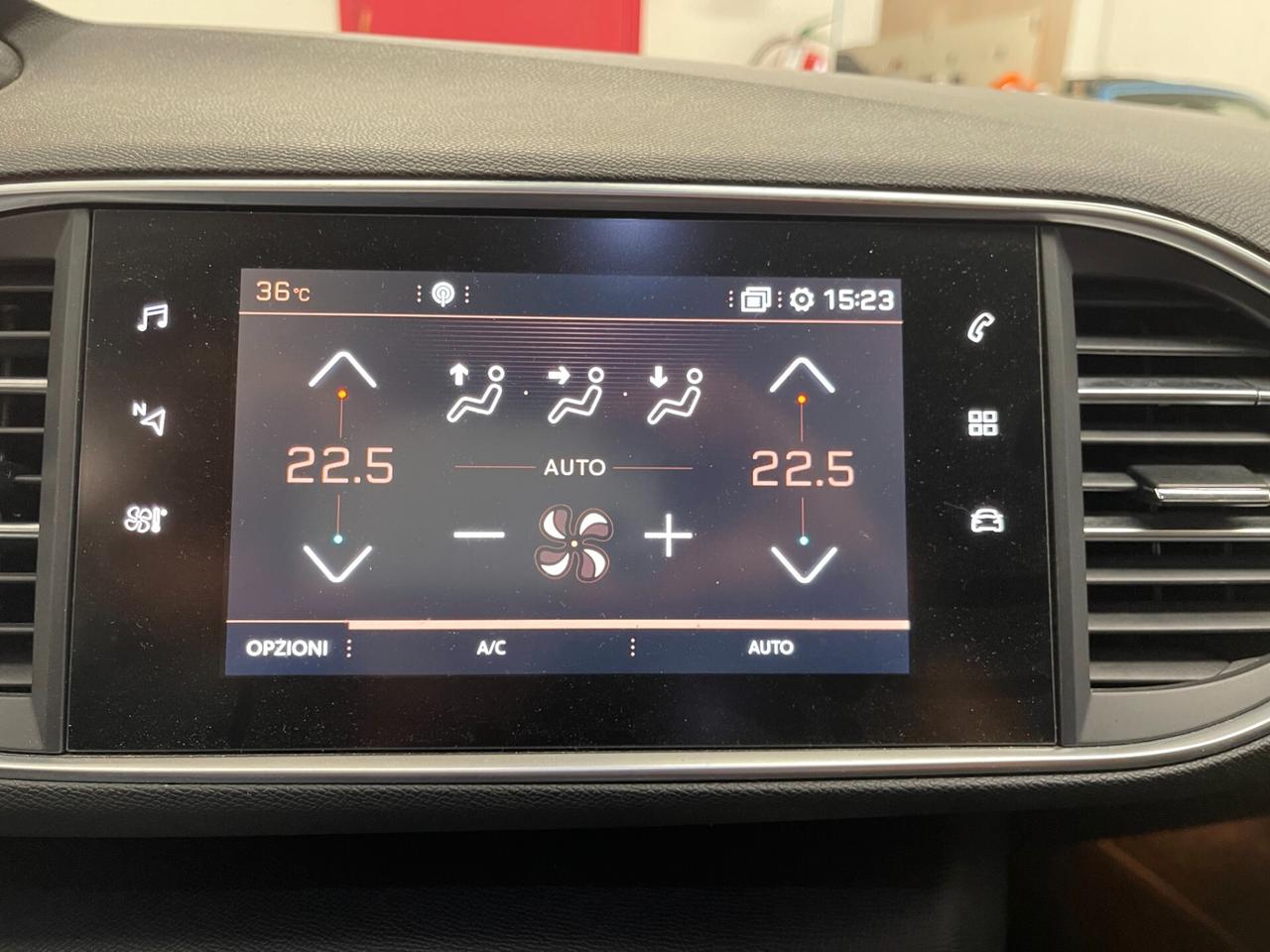 Peugeot 308 Allure 1.2 131cv-LEGGI SOTTO