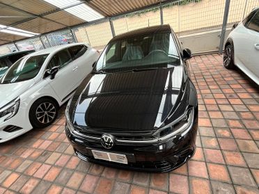 Volkswagen Polo 1.0 TSI DSG R-Line