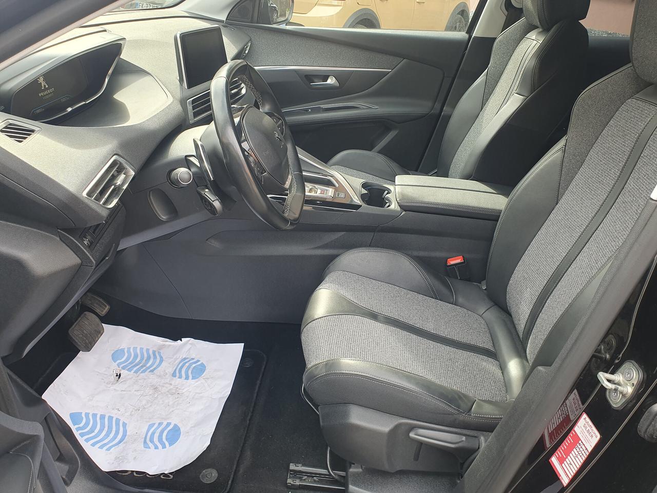 Peugeot 3008 BlueHDi 130 CV Allure Euro 6 D-Temp