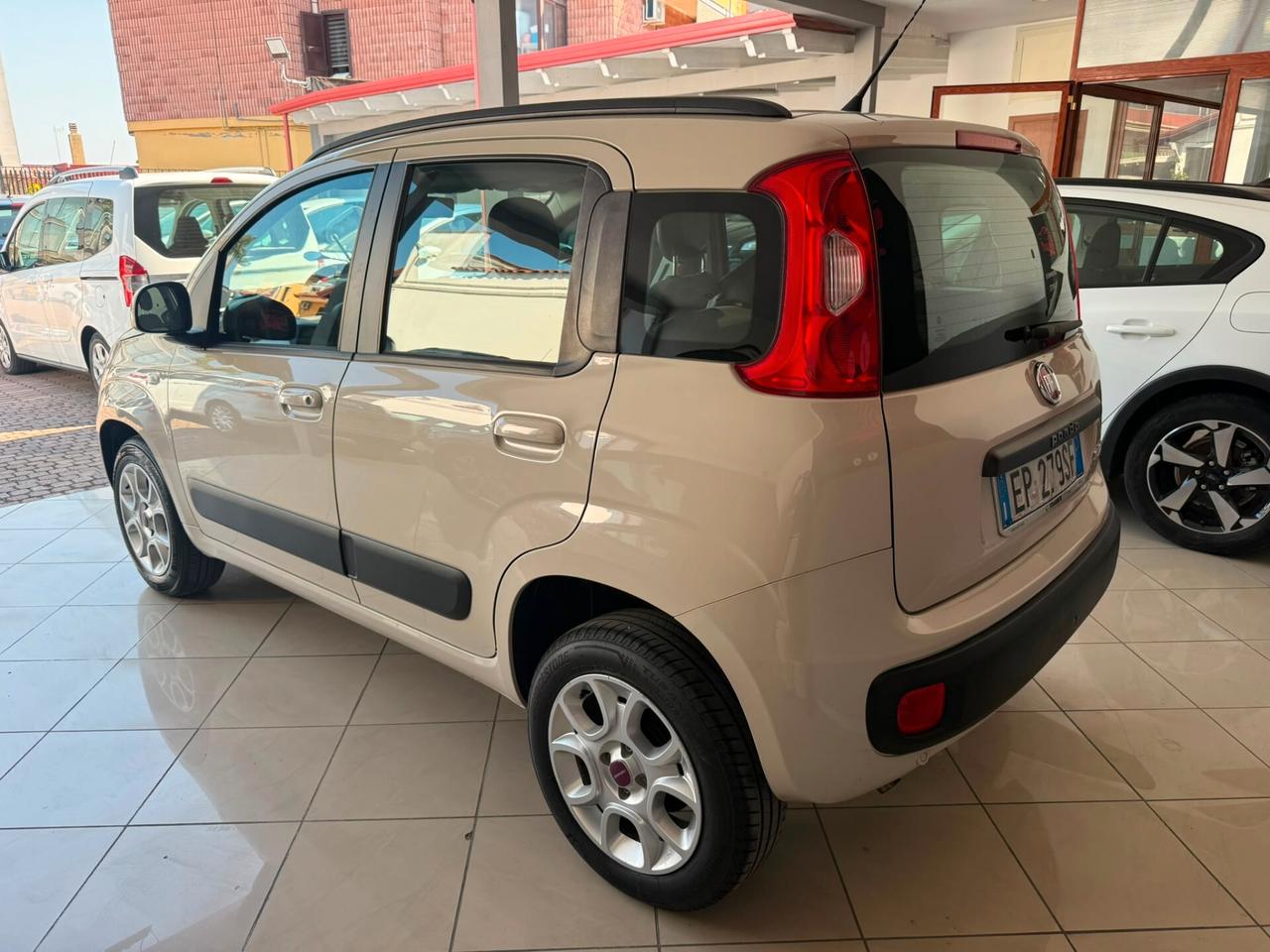 FIAT PANDA 0.9 METANO CON 126000 KM 2012