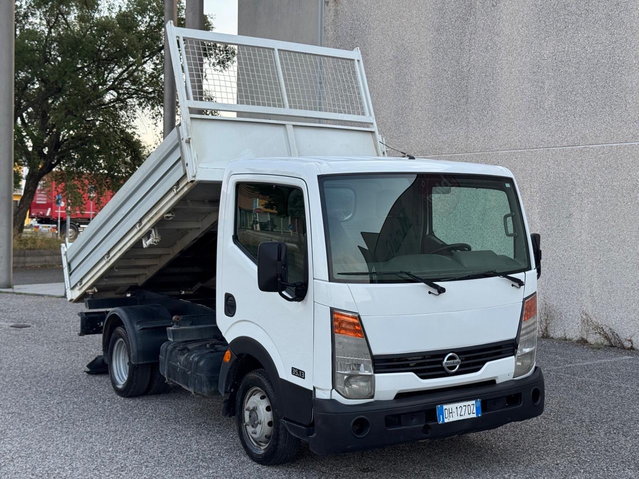 Nissan Cabstar 2.5 Dci 130cv Ribaltabile