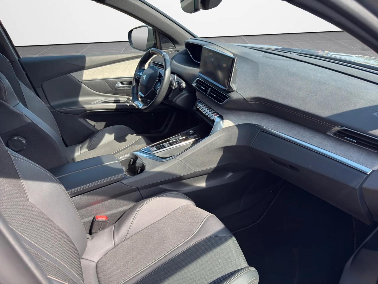 Peugeot 5008 BlueHDi 130 S&S EAT8 GT